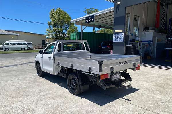 2017 Toyota Hilux Workmate TGN121R Rear Wheel Drive