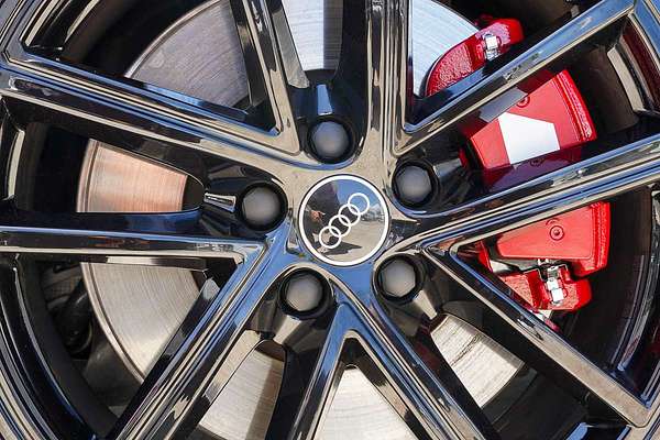 2025 Audi S5 edition one B10