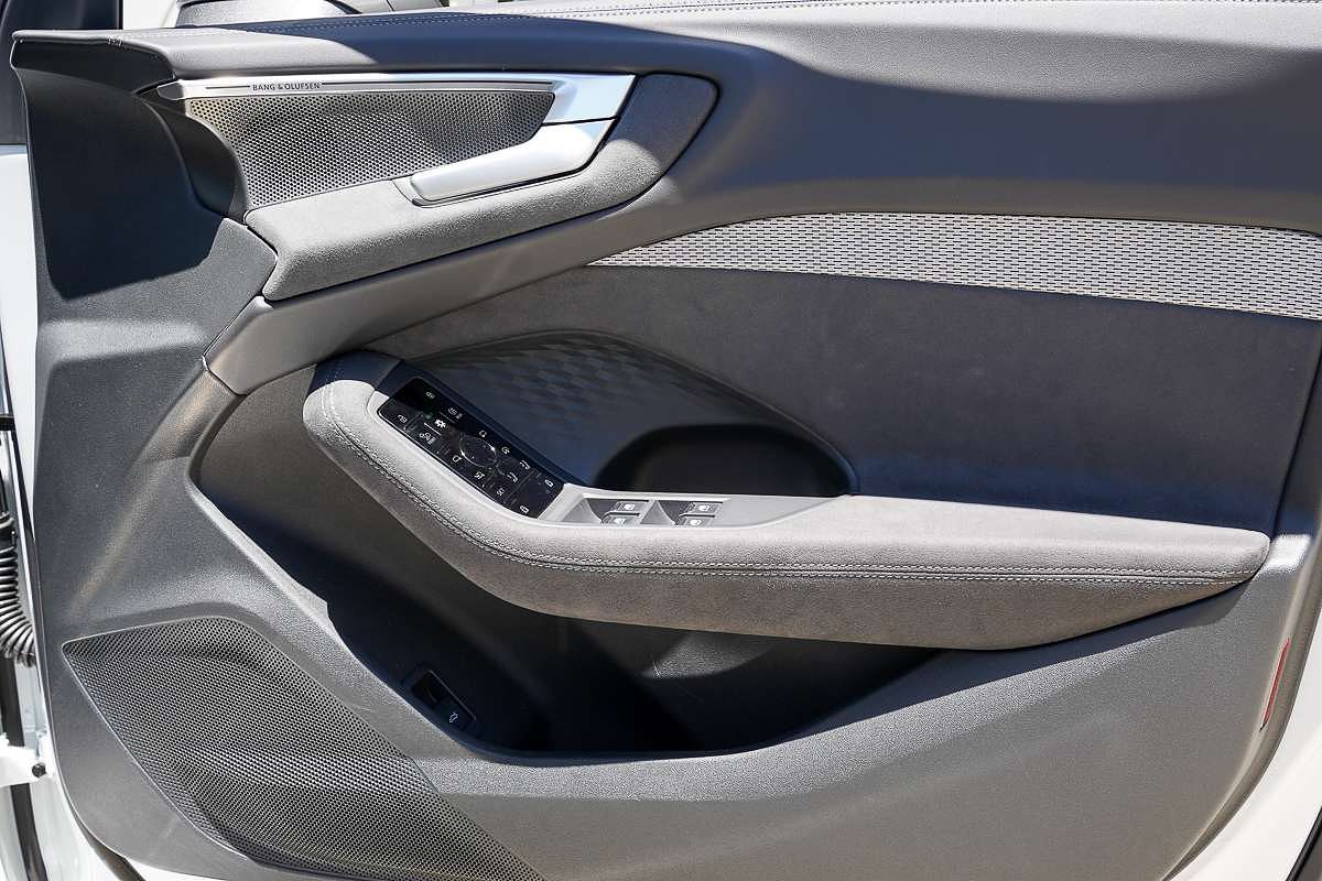 2025 Audi S5 edition one B10