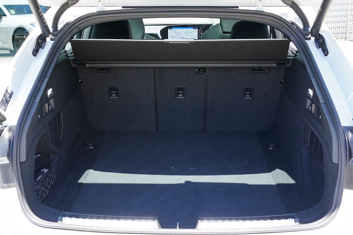 2025 Audi S5 edition one B10