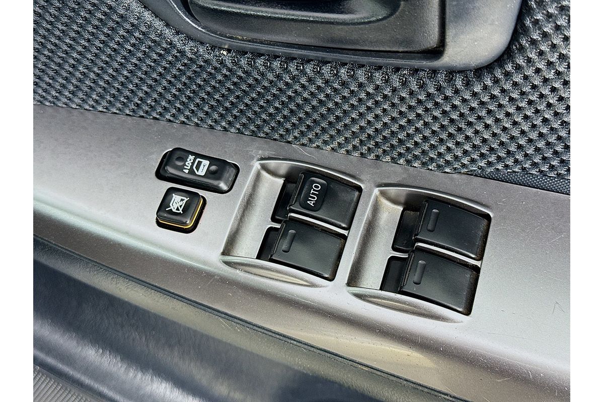 2015 Toyota Hilux SR5 KUN26R 4X4