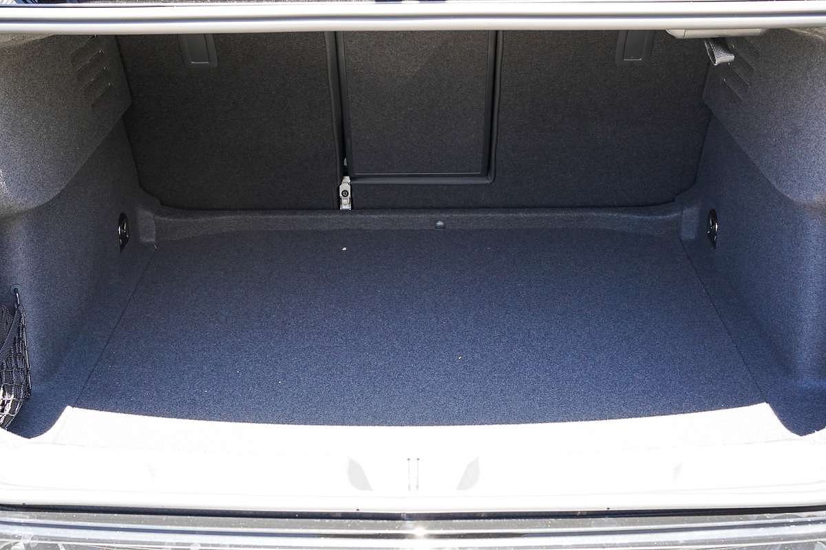 2024 Audi A3 35 TFSI S line GY