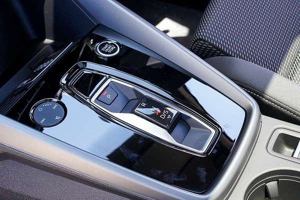 2024 Audi A3 35 TFSI S line GY