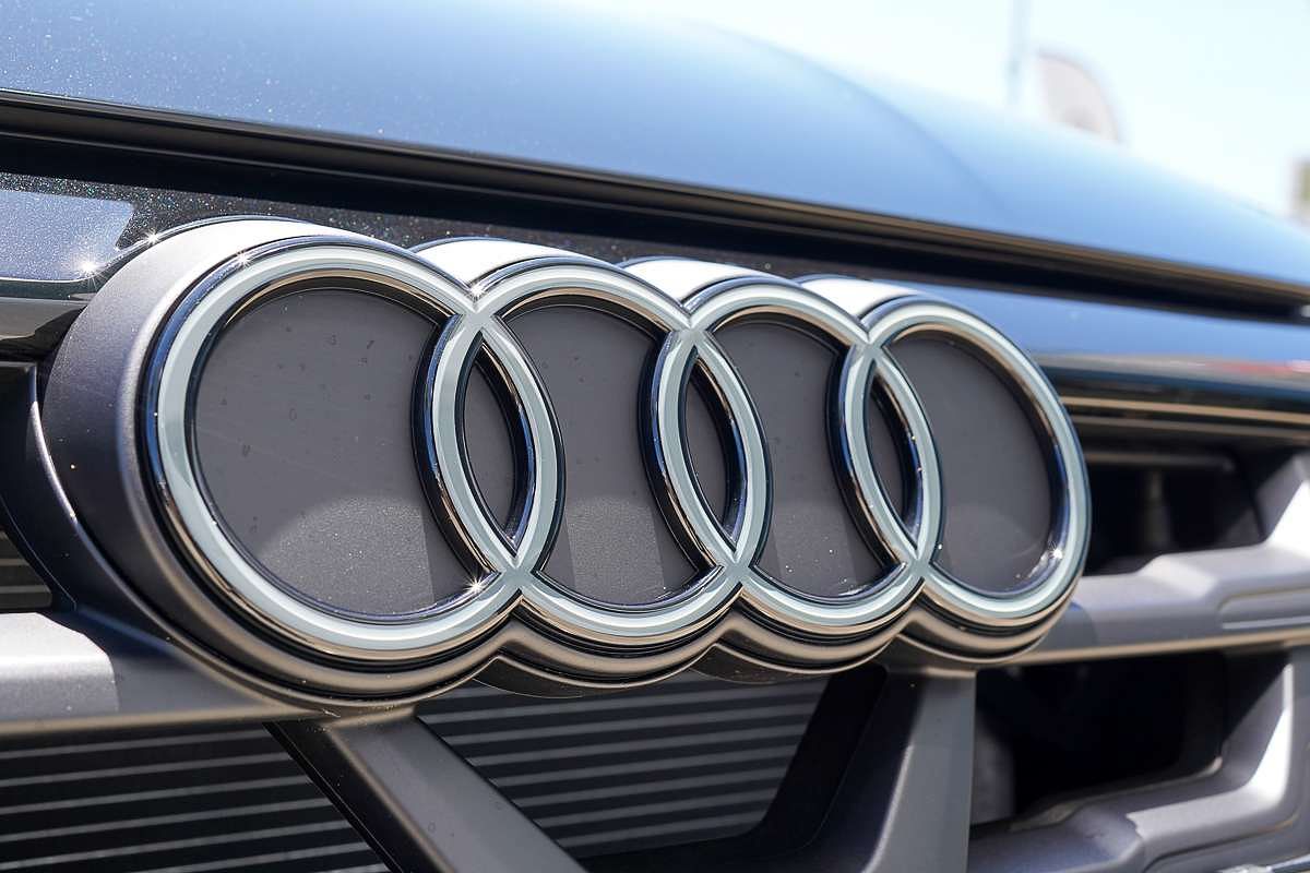 2024 Audi A3 35 TFSI S line GY