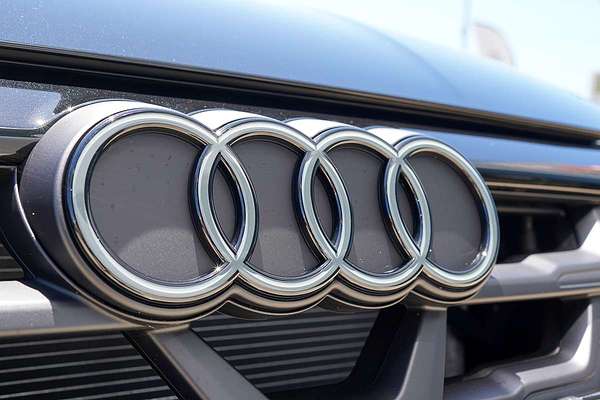 2024 Audi A3 35 TFSI S line GY