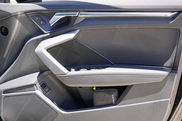 2024 Audi A3 35 TFSI S line GY