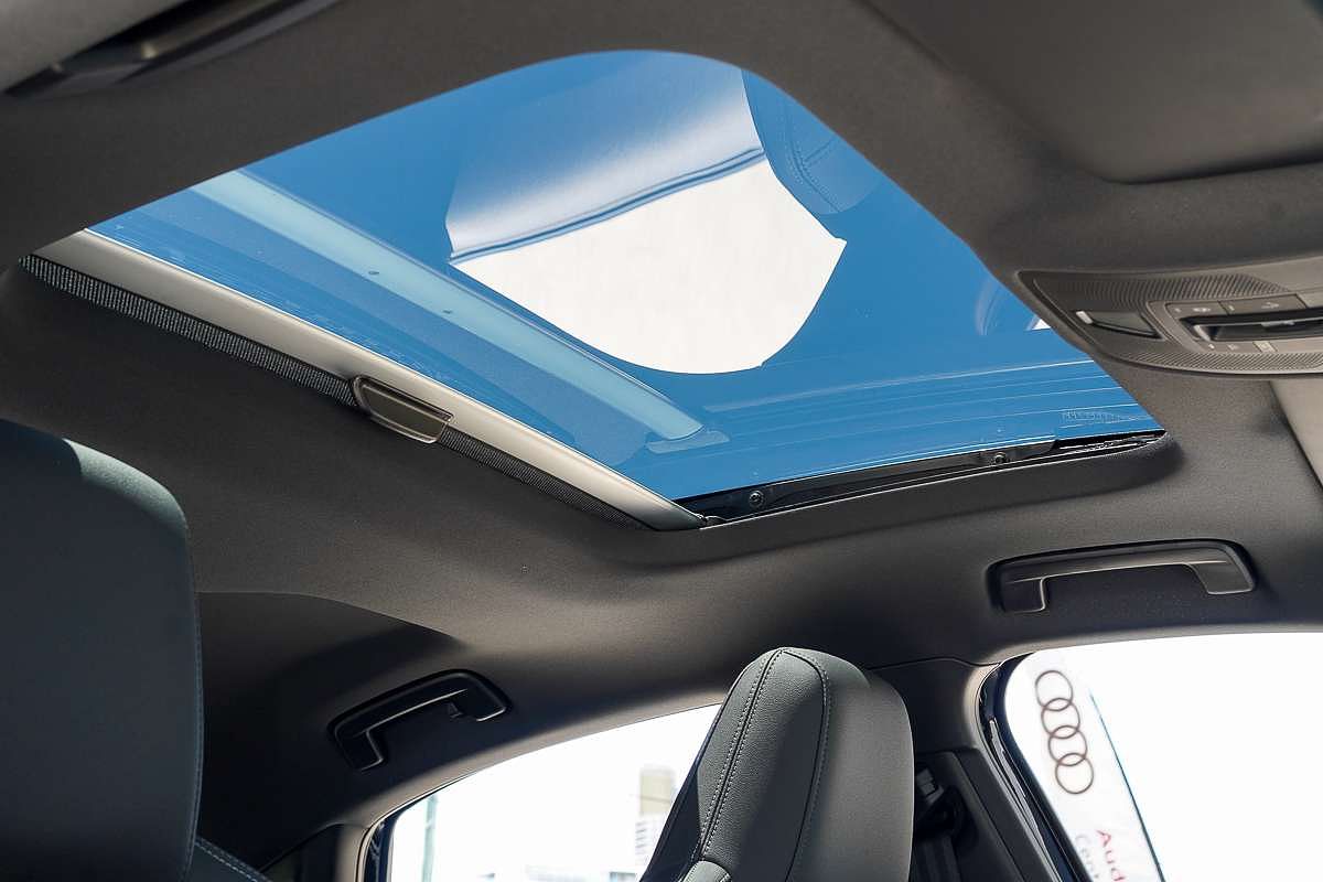 2024 Audi A3 35 TFSI S line GY