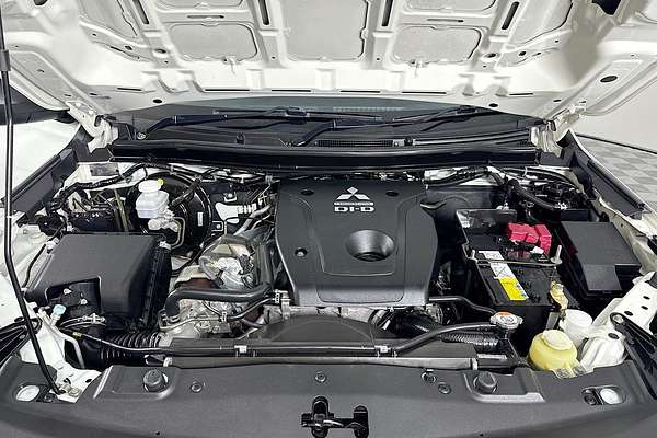 2018 Mitsubishi Triton GLX ADAS MR 4X4