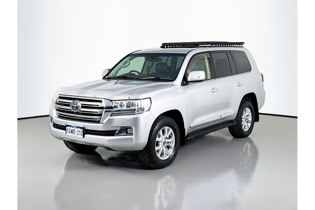 2019 Toyota Landcruiser Sahara VDJ200R