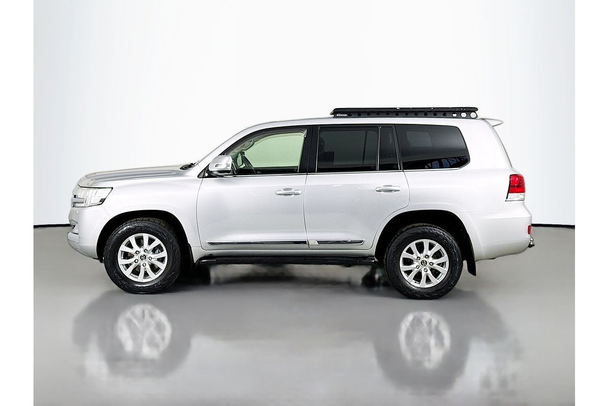 2019 Toyota Landcruiser Sahara VDJ200R