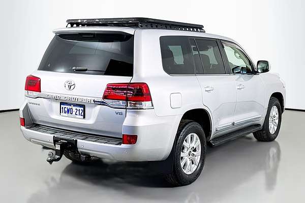 2019 Toyota Landcruiser Sahara VDJ200R