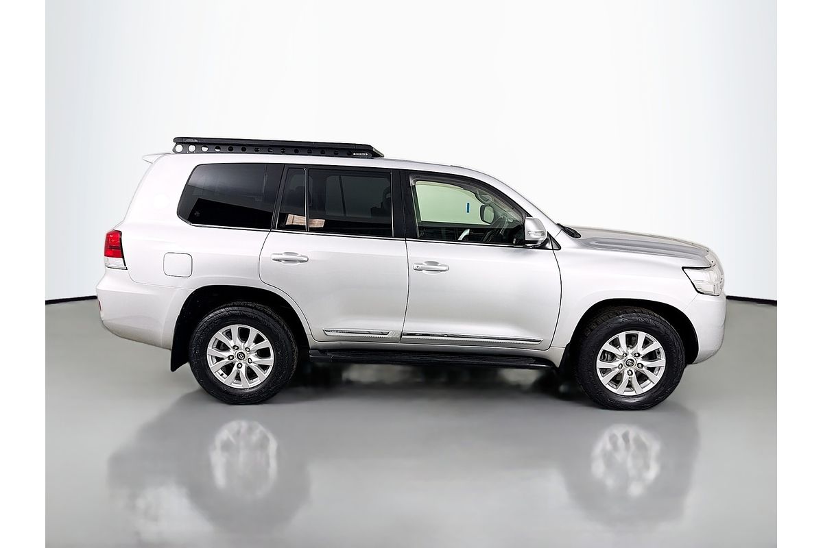 2019 Toyota Landcruiser Sahara VDJ200R