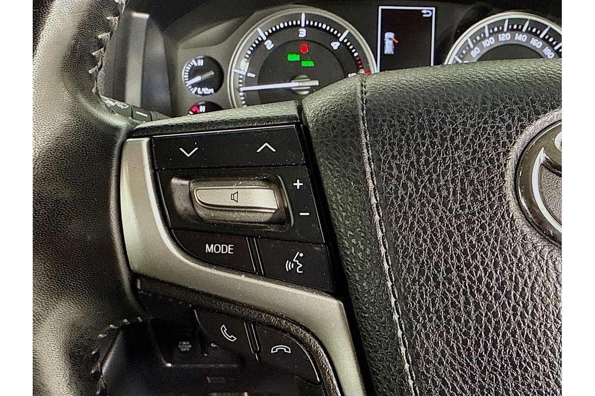 2019 Toyota Landcruiser Sahara VDJ200R