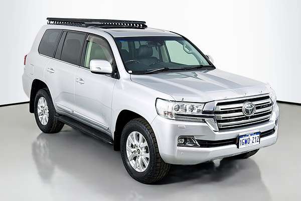 2019 Toyota Landcruiser Sahara VDJ200R