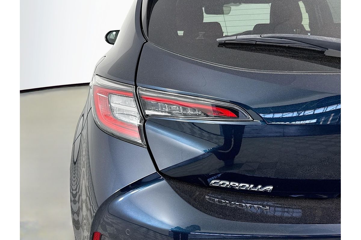 2020 Toyota Corolla ZR Hybrid ZWE211R