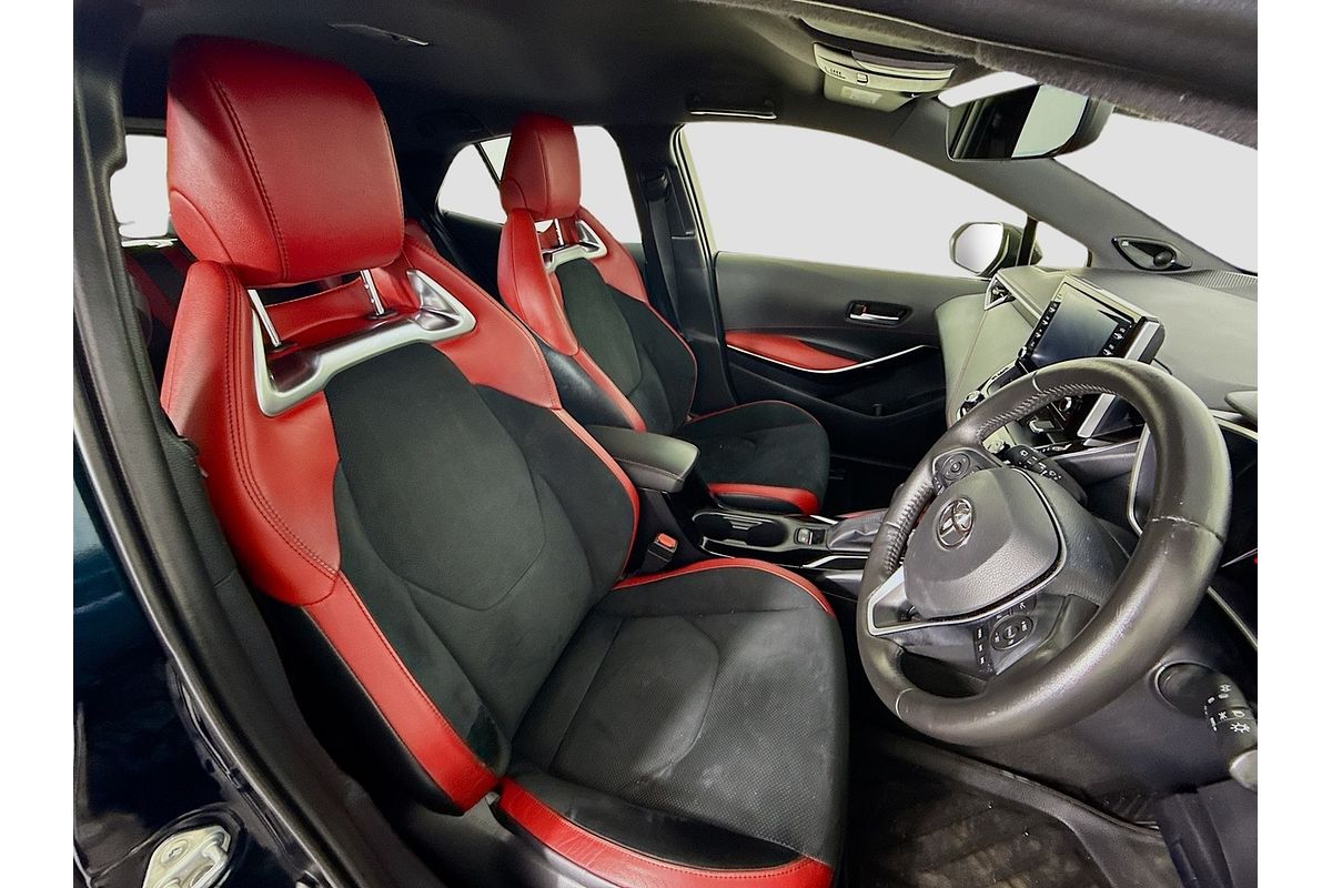 2020 Toyota Corolla ZR Hybrid ZWE211R