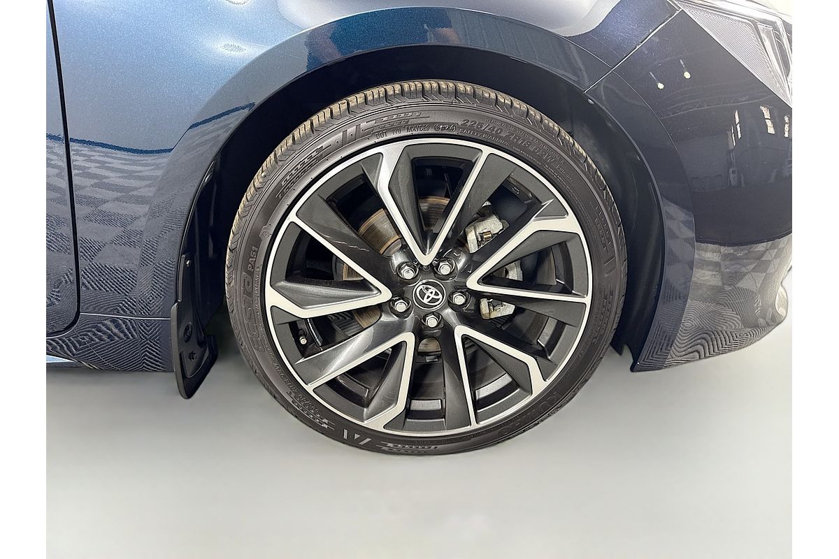 2020 Toyota Corolla ZR Hybrid ZWE211R