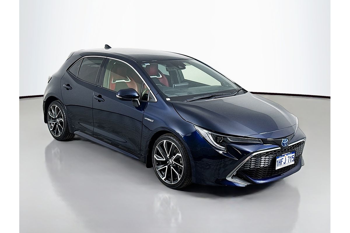 2020 Toyota Corolla ZR Hybrid ZWE211R