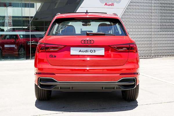 2025 Audi Q3 35 TFSI S line edition F3