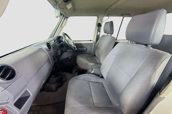 2013 Toyota Landcruiser GXL VDJ79R 4X4