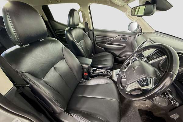 2019 Mitsubishi Triton GLS Premium MR 4X4