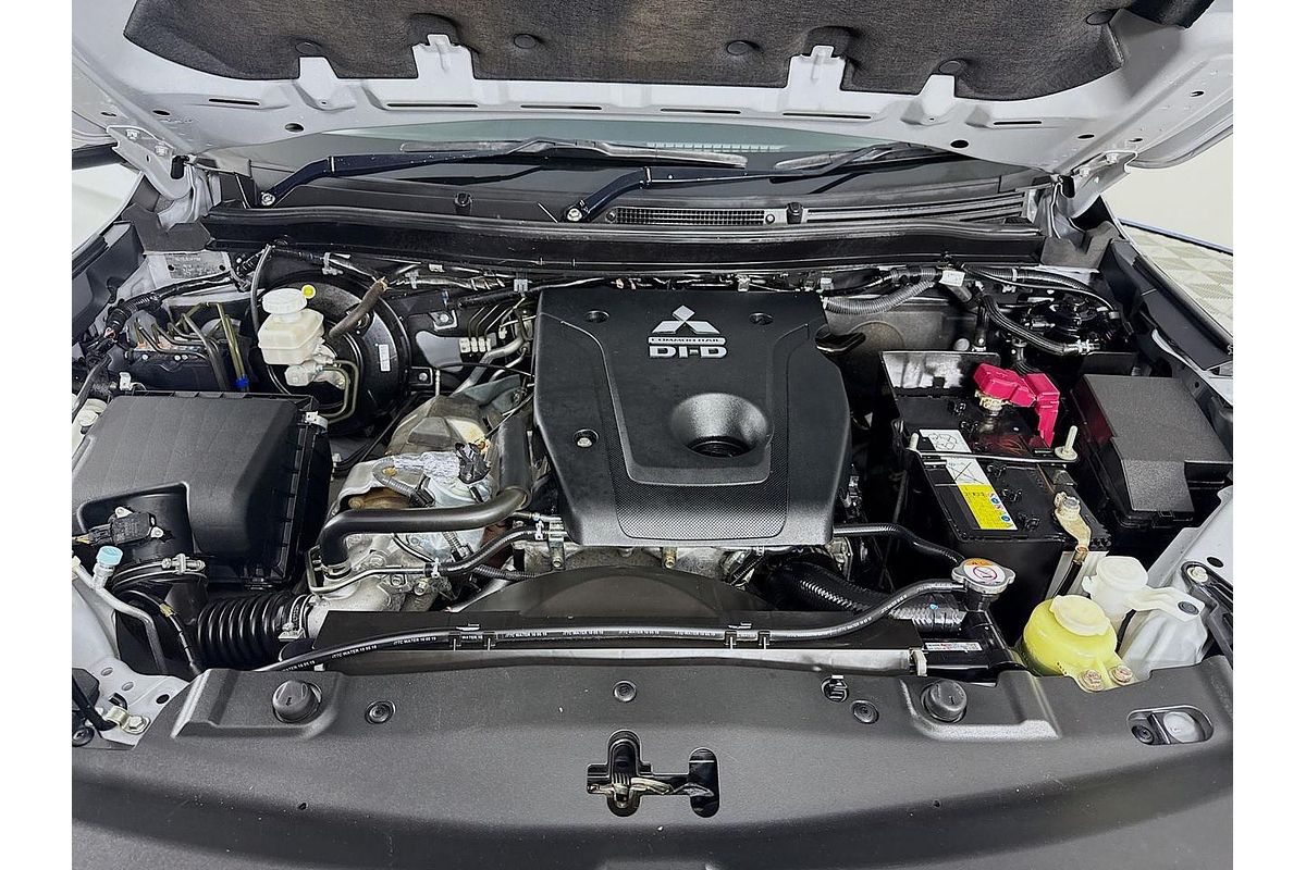 2019 Mitsubishi Triton GLS Premium MR 4X4