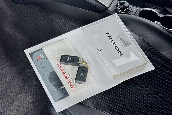 2019 Mitsubishi Triton GLS Premium MR 4X4