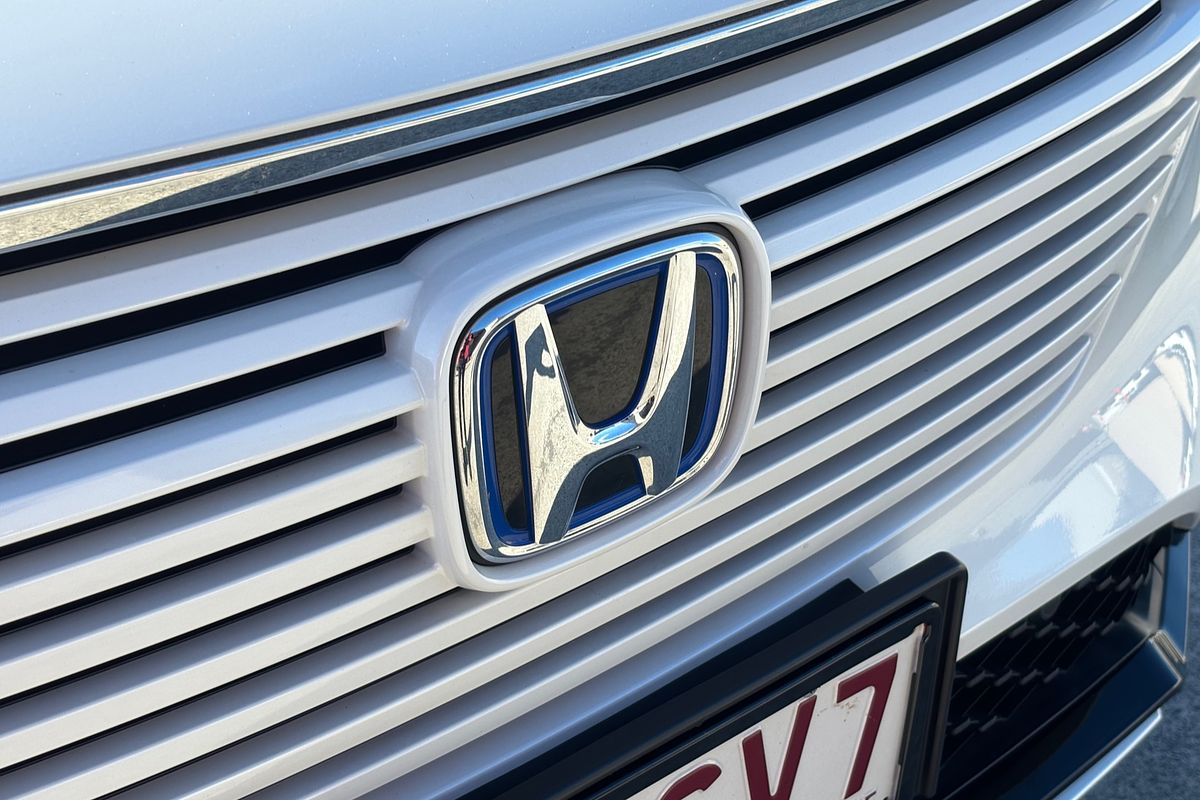 2023 Honda HR-V e:HEV L