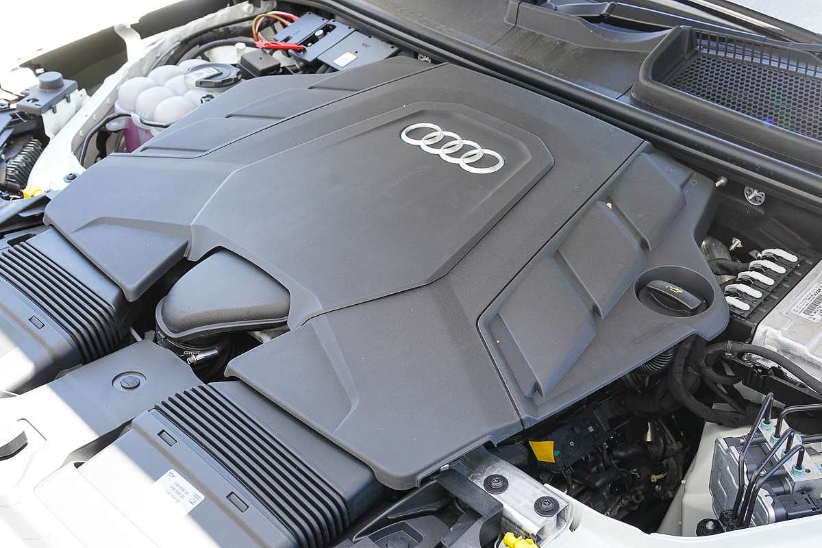 2024 Audi Q7 55 TFSI S line 4M