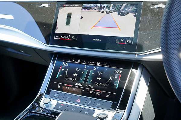 2024 Audi Q7 55 TFSI S line 4M