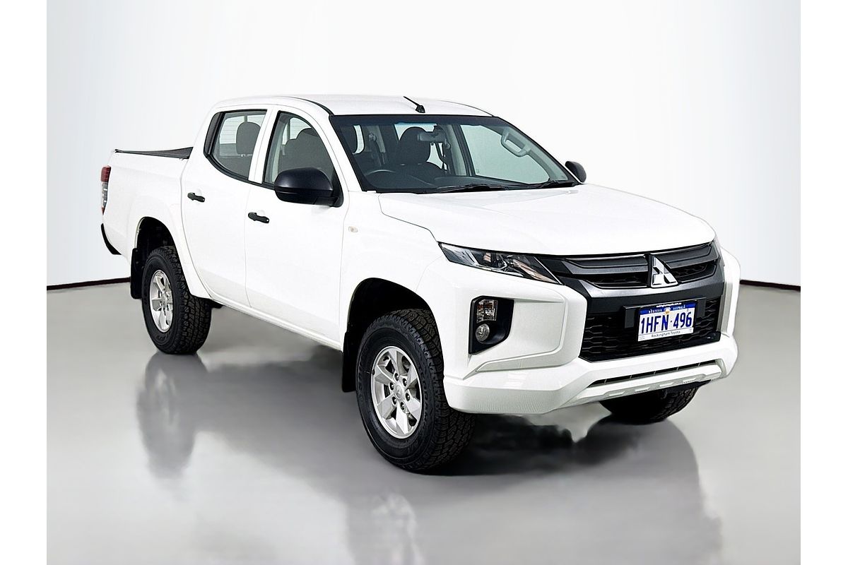 2021 Mitsubishi Triton GLX ADAS MR 4X4
