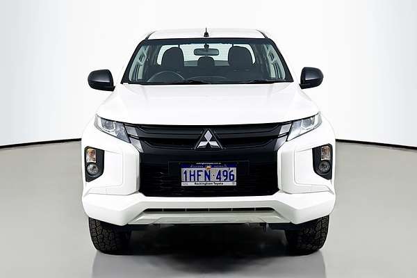 2021 Mitsubishi Triton GLX ADAS MR 4X4