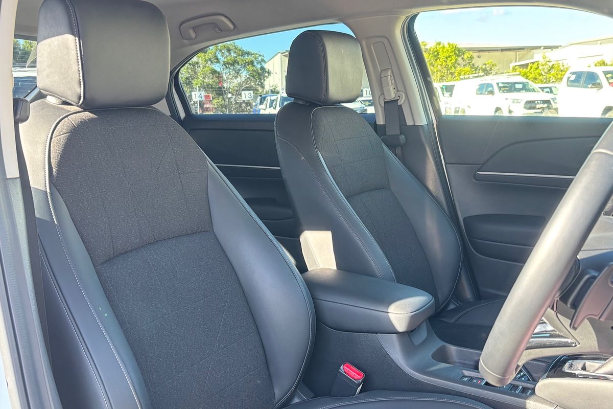 2023 Honda HR-V e:HEV L