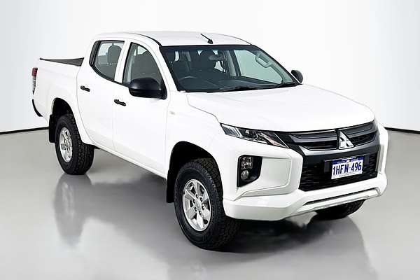 2021 Mitsubishi Triton GLX ADAS MR 4X4