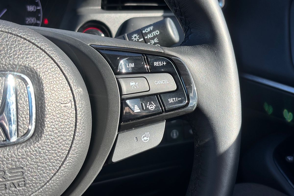 2023 Honda HR-V e:HEV L