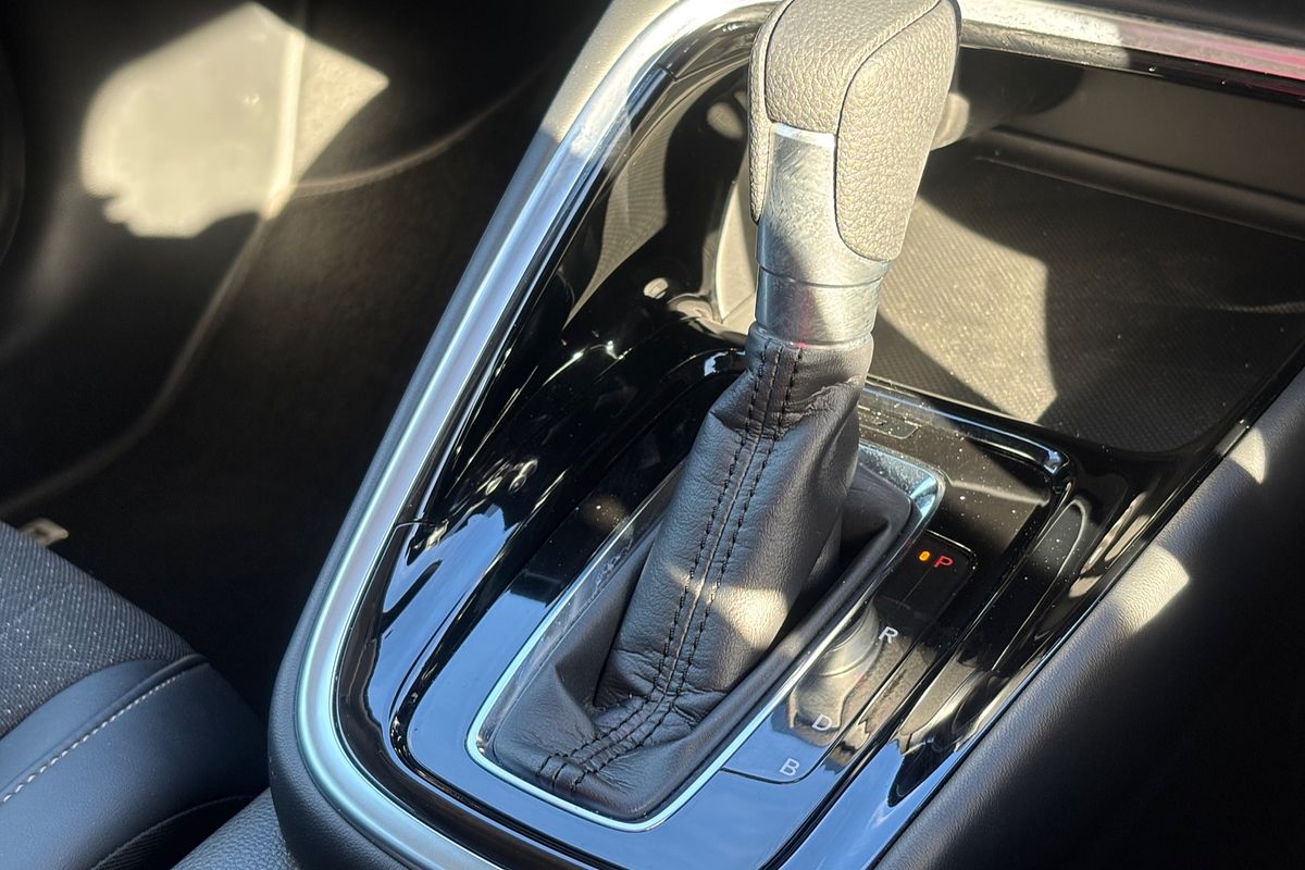 2023 Honda HR-V e:HEV L