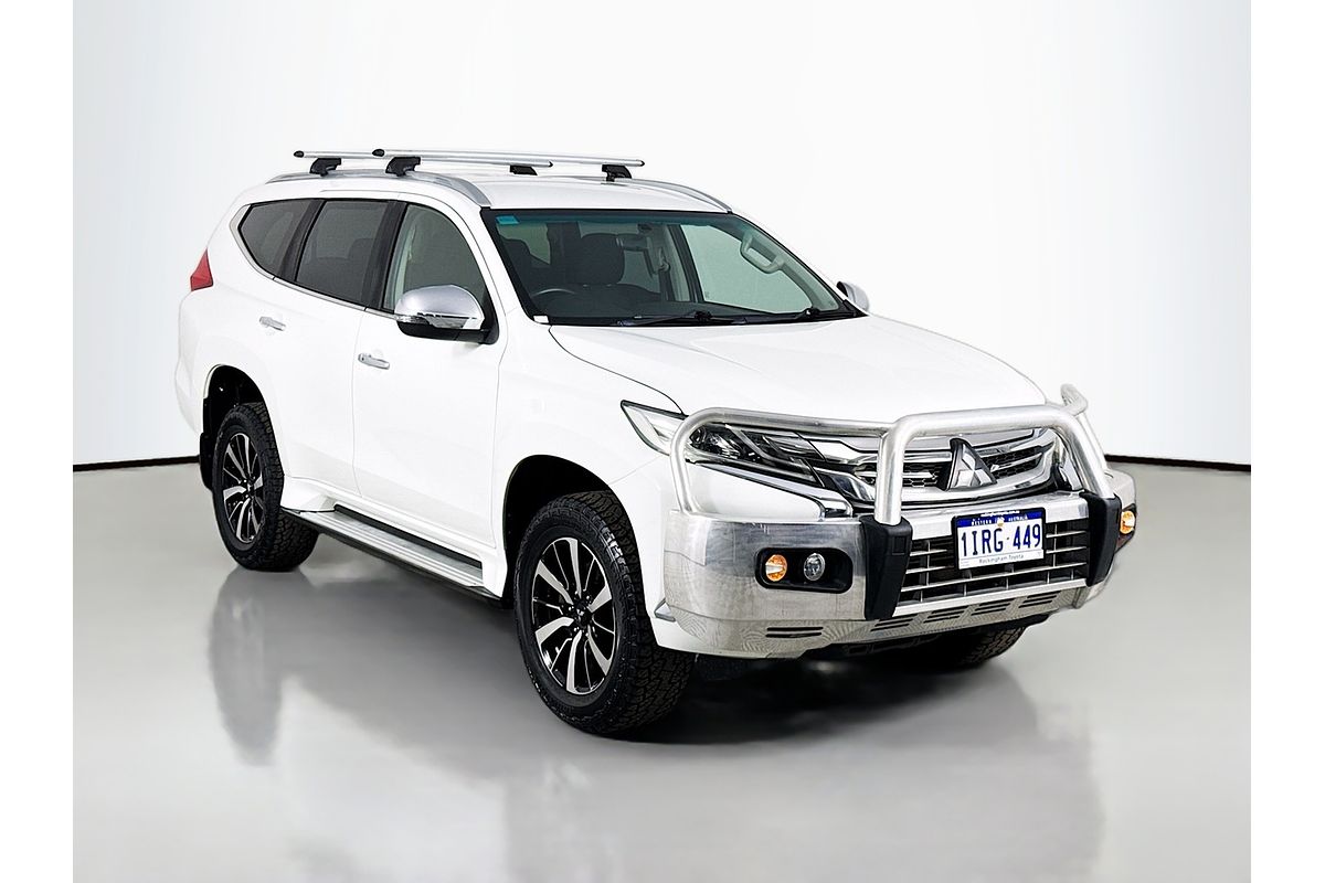2017 Mitsubishi Pajero Sport GLX QE
