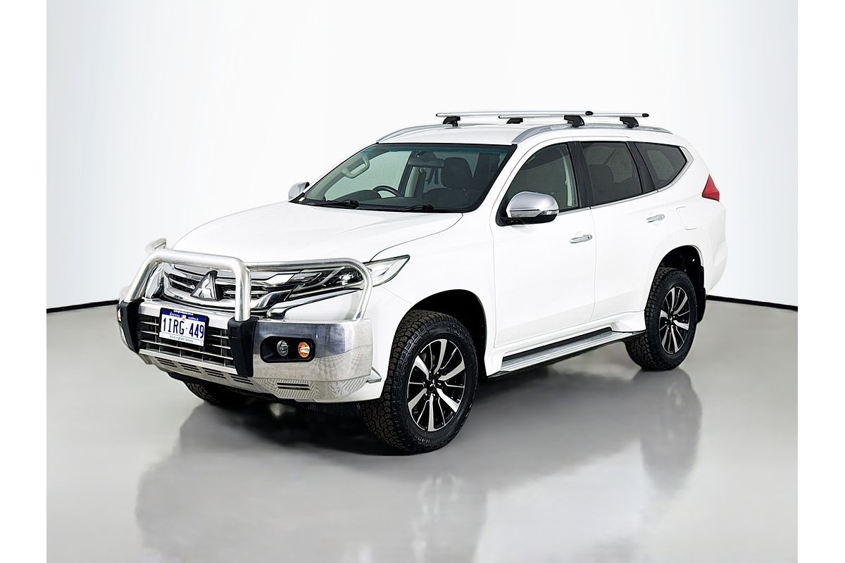 2017 Mitsubishi Pajero Sport GLX QE