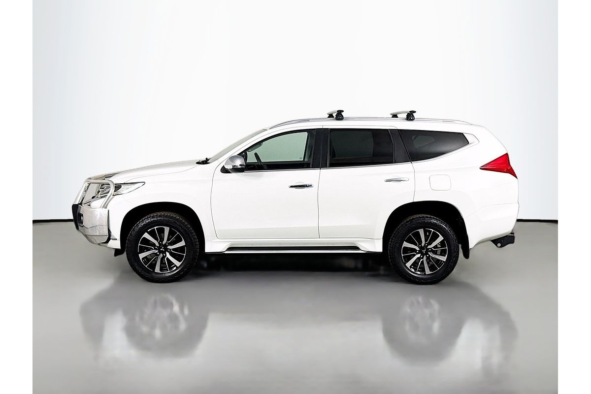 2017 Mitsubishi Pajero Sport GLX QE