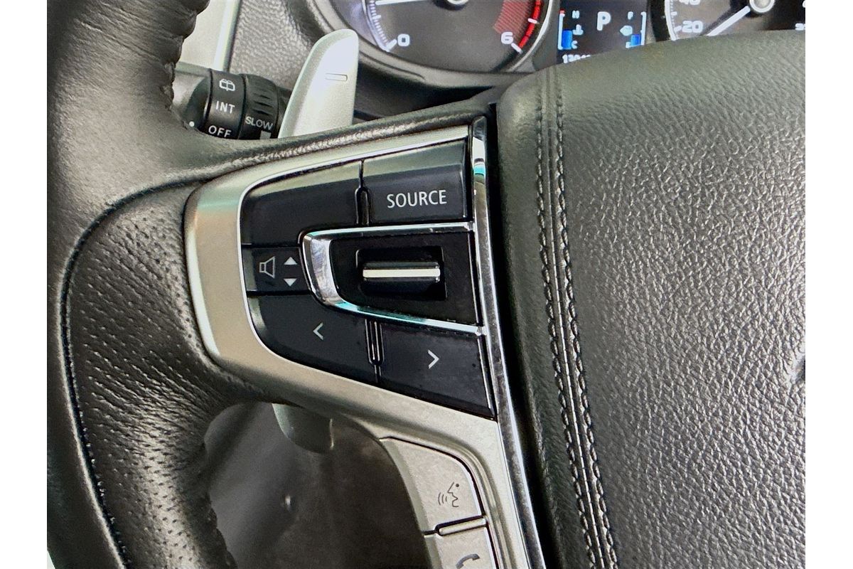 2017 Mitsubishi Pajero Sport GLX QE