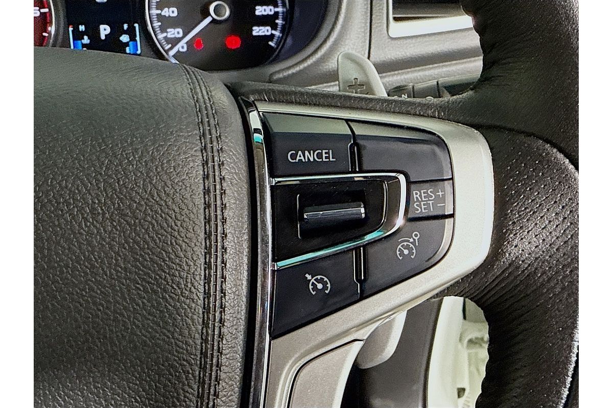 2017 Mitsubishi Pajero Sport GLX QE