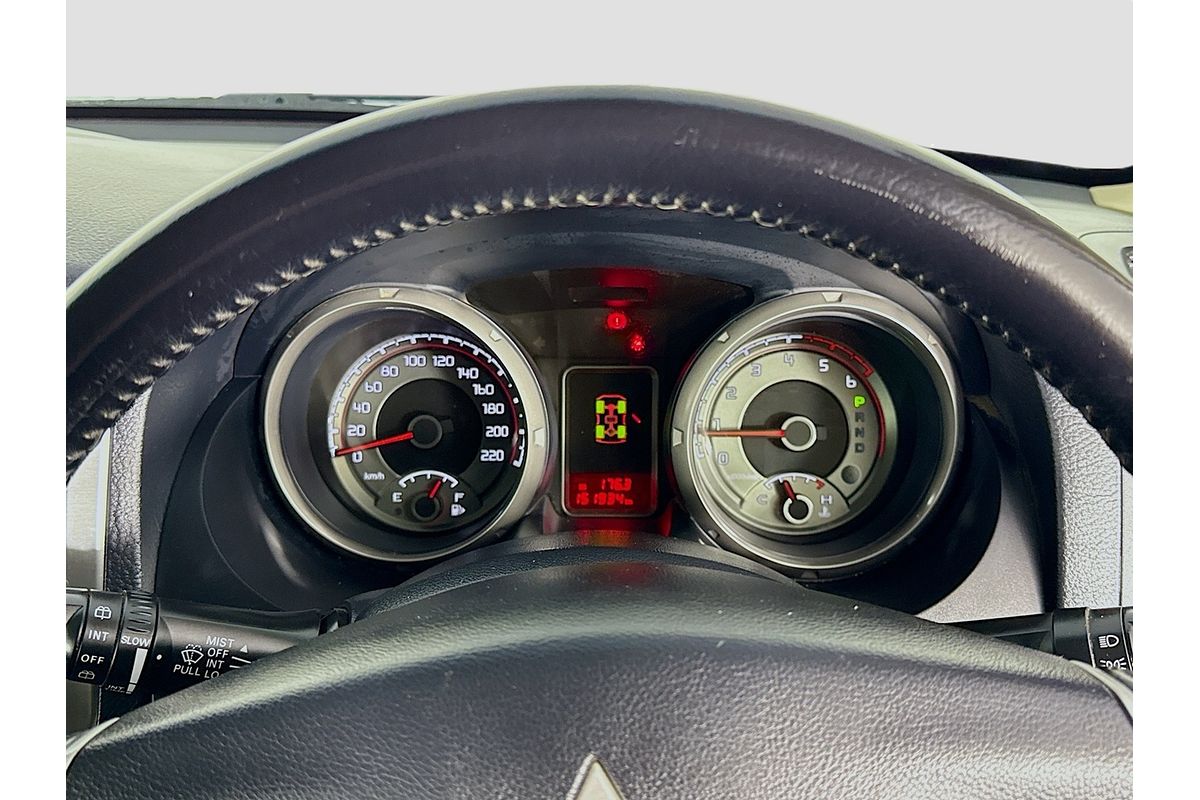 2018 Mitsubishi Pajero GLX NX