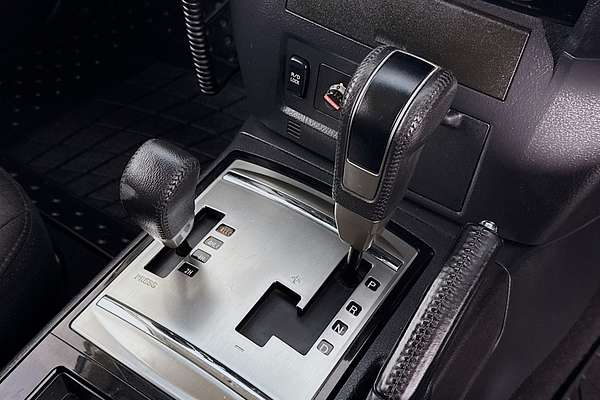 2018 Mitsubishi Pajero GLX NX