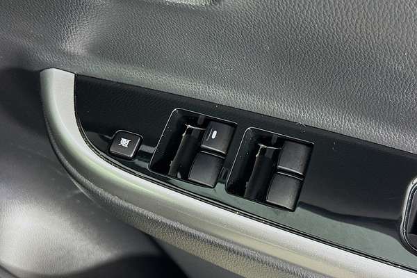 2022 Mitsubishi Triton GSR MR 4X4