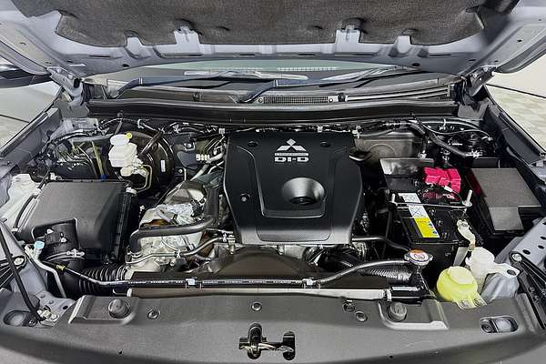 2022 Mitsubishi Triton GSR MR 4X4