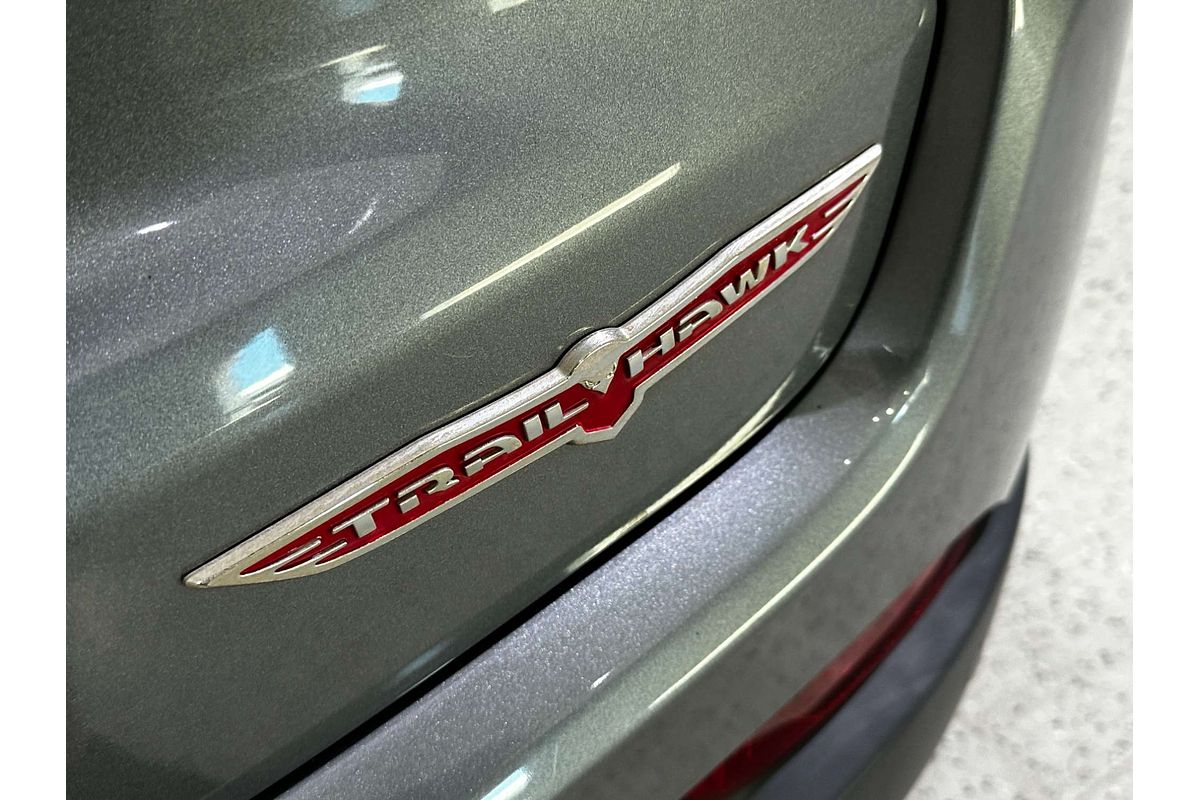 2021 Jeep Compass Trailhawk M6