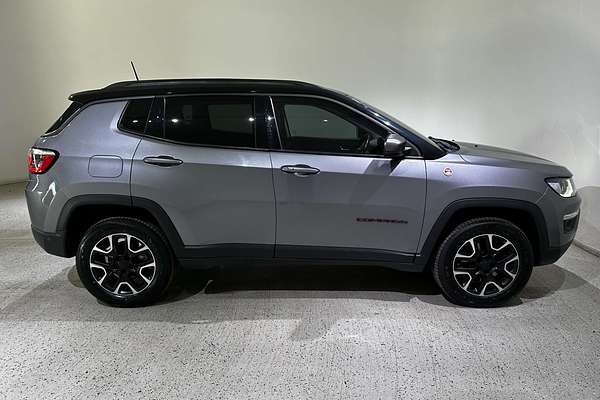 2021 Jeep Compass Trailhawk M6