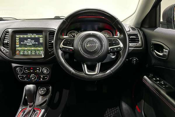 2021 Jeep Compass Trailhawk M6