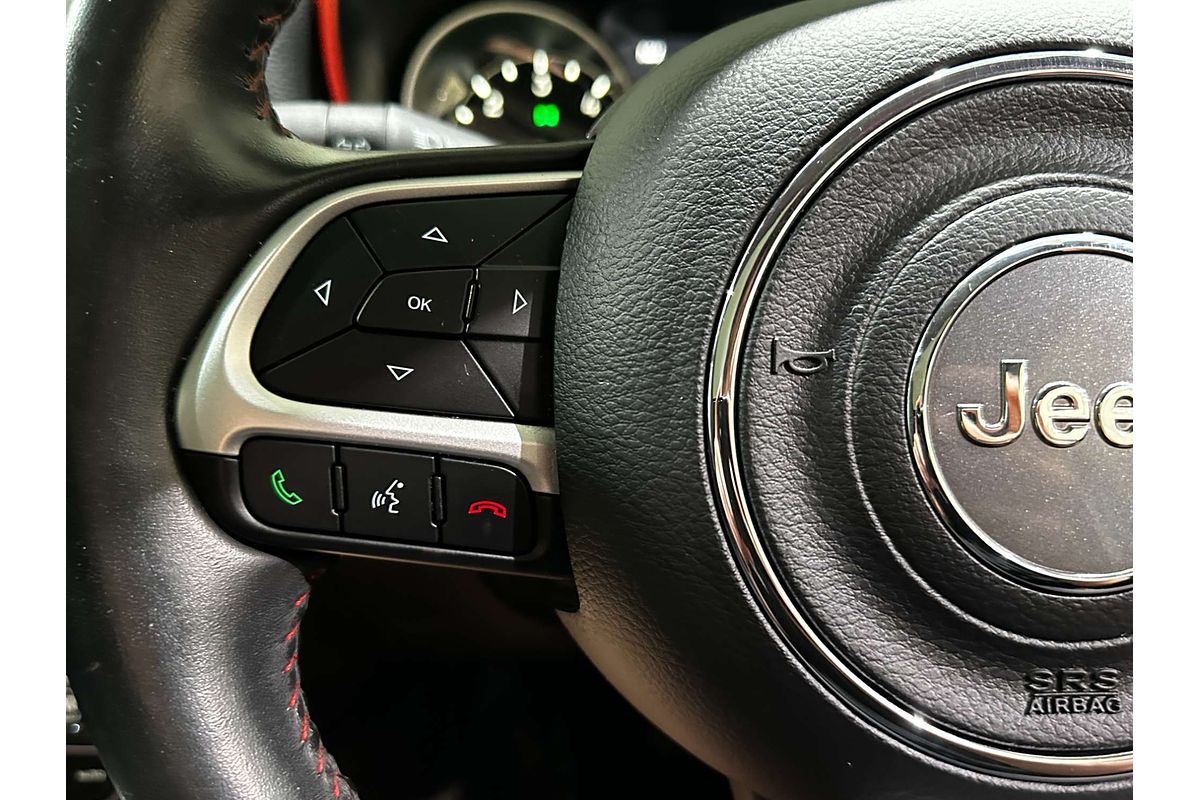 2021 Jeep Compass Trailhawk M6