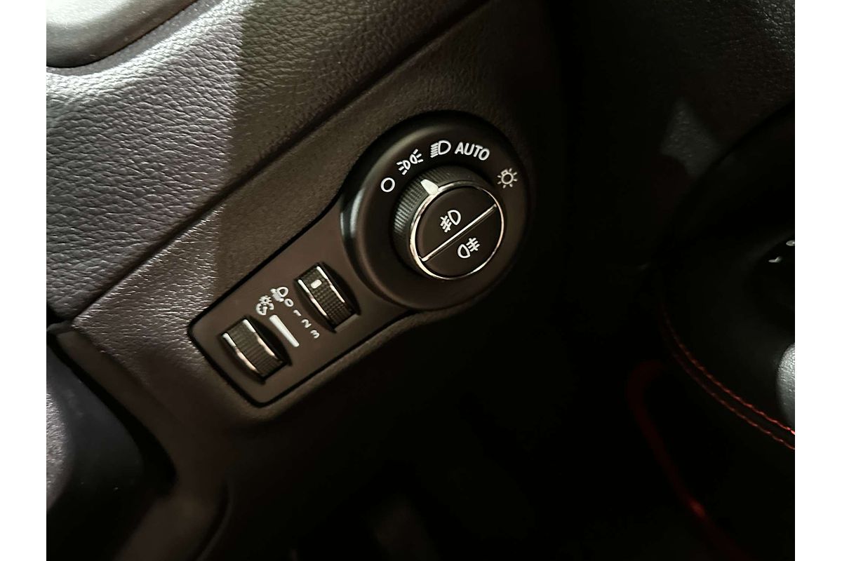 2021 Jeep Compass Trailhawk M6